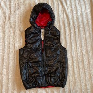Black puffer vest size xs Aeropostale sleeveless vest with hood and pockets